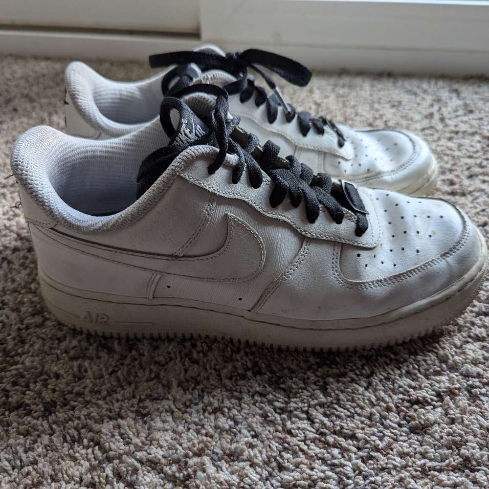 Nike Air Force 1 Low 2020 White and Black US Mens 9.5 Pre-owned